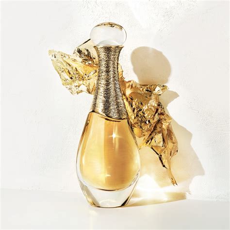 mannequin parfum j'adore de dior|sephora j'adore.